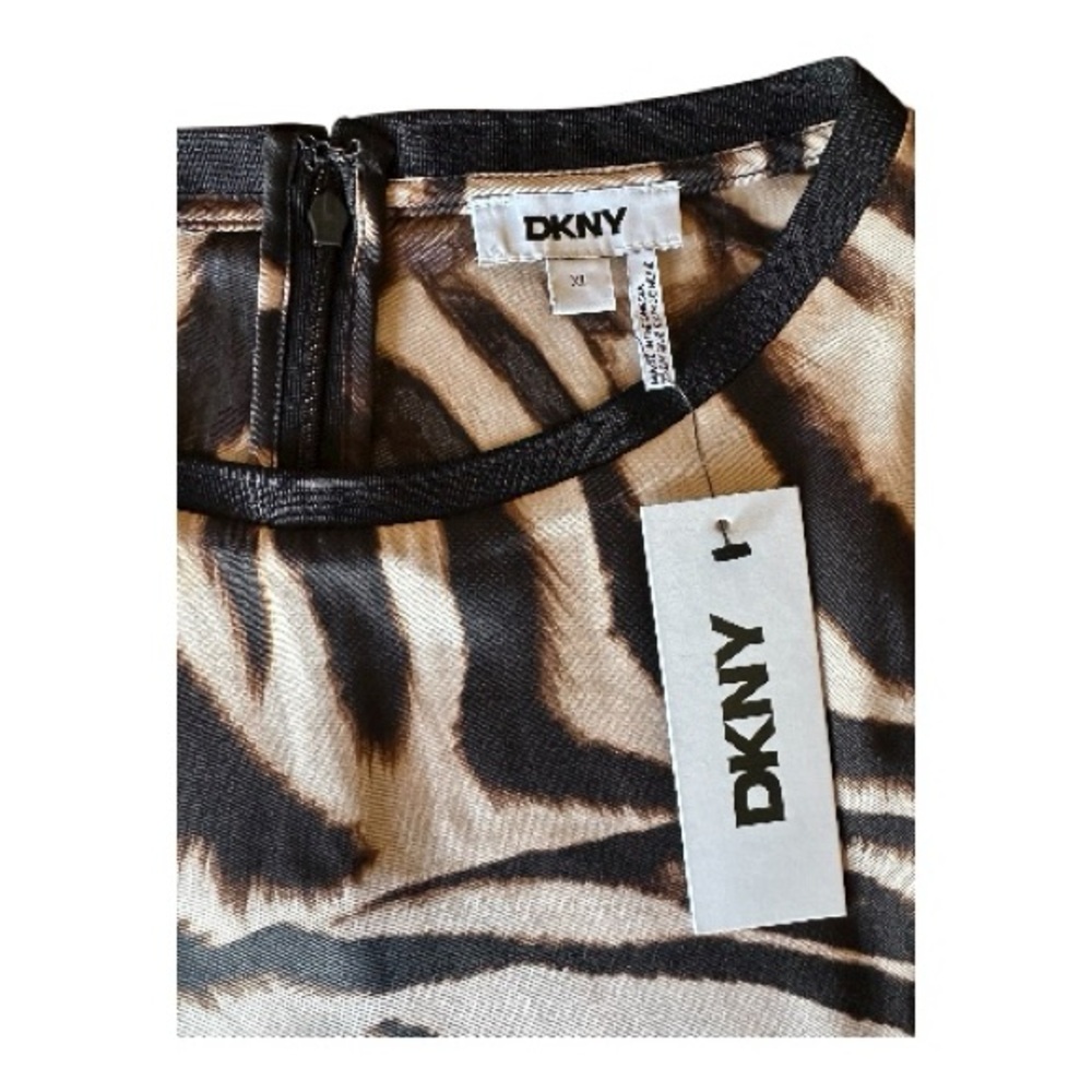 DKNY Zebra Animal Print Short Sleeve Top XL NWT Y2K Mob Wife Statement - Picture 8 of 9